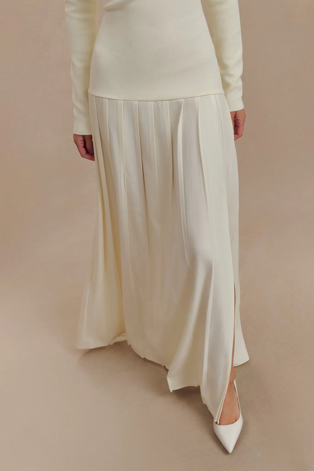 SENRI | Robe Maxi Épaules Dénudées en Maille - Ivoire